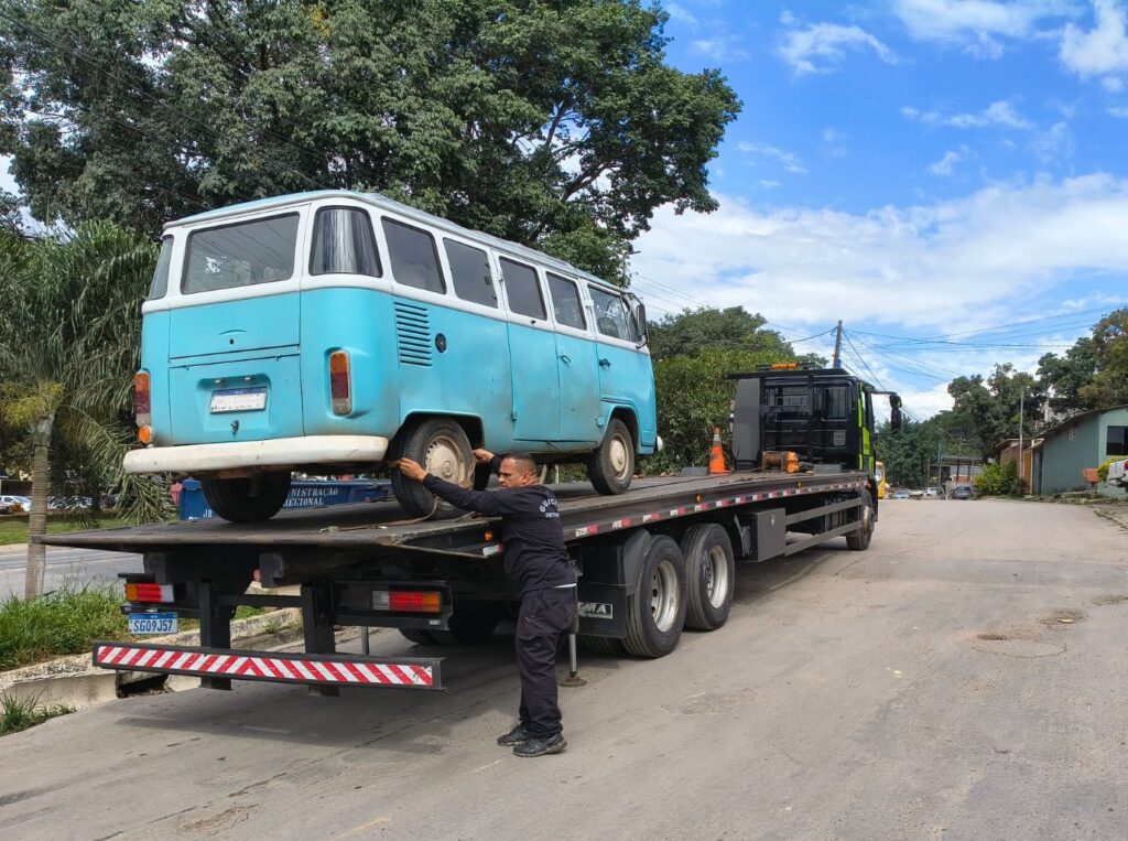 Detran-DF flagra transporte escolar irregular em Sobradinho