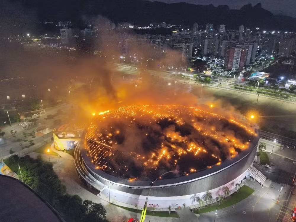 Defesa Civil interdita parcialmente Velódromo do Rio após incêndio