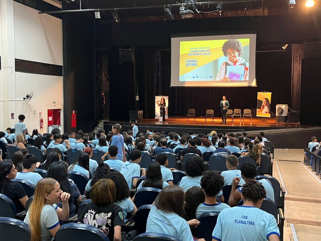 Programa reforça cultura de paz e prevenção à violência em escolas do DF