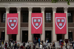 Ciberataque bloqueia plataforma usada por diversas universidades nos EUA