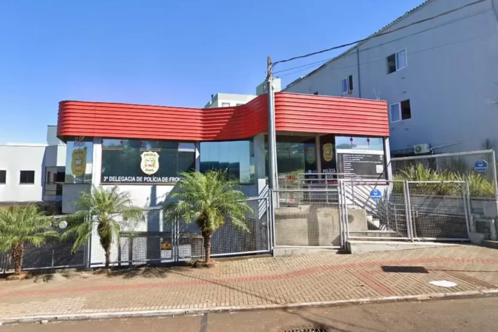 Bebê morre atropelado pelo pai na garagem em SC