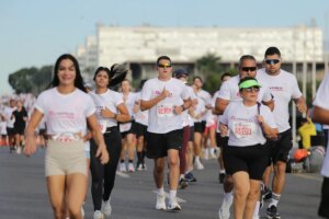 como evitar lesões em corridas de rua