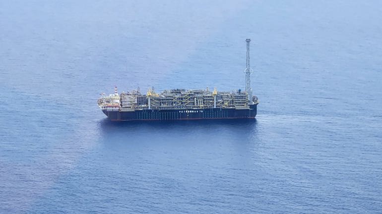 Petrobras antecipa início de produção de Búzios 8, plataforma P-79