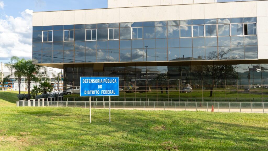 Defensoria Pública do DF adota medidas para contenção de gastos e revisão de contratos