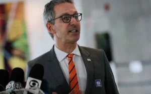 Zema diz que se eleito à presidência do Brasil, vai “privatizar tudo”