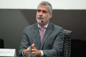 Ministro do STJ vê ‘alucinação’ de IA em petição e determina ofício à OAB