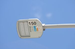 Manutenção na iluminação pública avança em Asa Norte e Sul