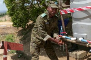 Epidemia de ebola se propaga na República Democrática do Congo