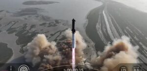 SpaceX lançará nova versão de foguete Starship antes de abrir seu capital