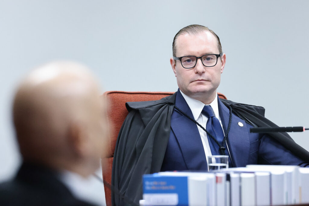 Zanin leva ao STF caso de venda de sentenças no STJ