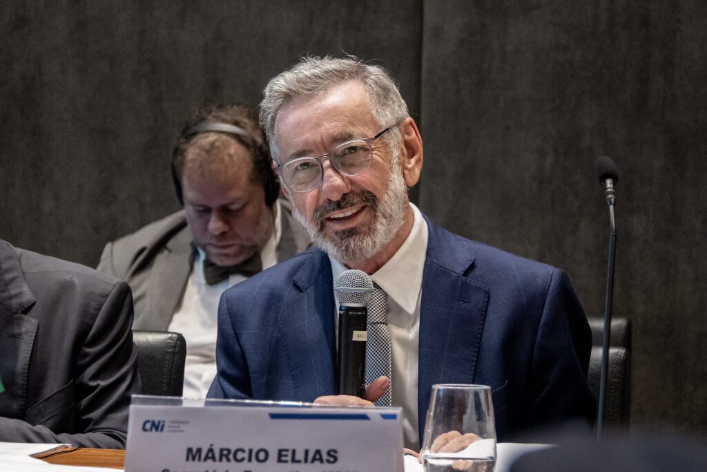 Diálogo com a China é para rever cota da exportação de carne ano que vem, diz ministro