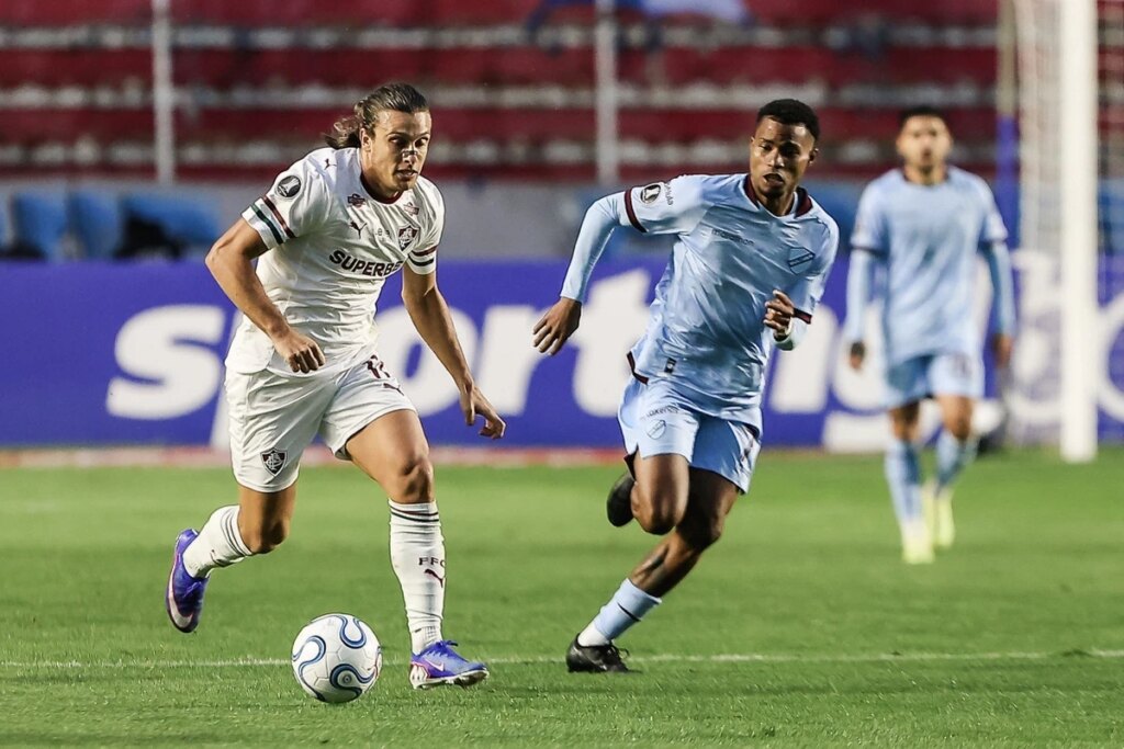 Fluminense divulga escalação para o jogo decisivo