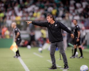 Cuca aprova atuação do Santos sem Neymar em empate com o Palmeiras
