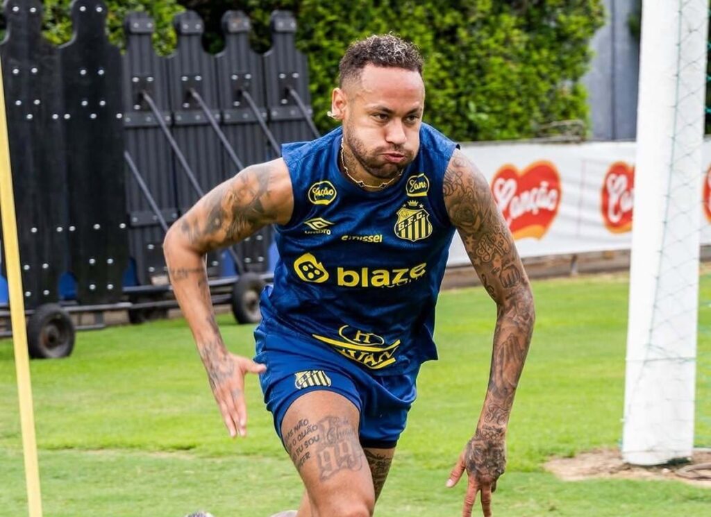 Neymar chega à 4ª Copa com menos gols na carreira