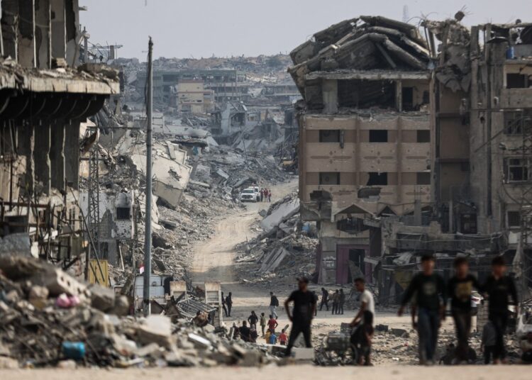 Amputados de Gaza lidam com escassez de próteses por bloqueio israelense