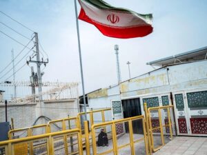 EUA impõe novas sanções para impedir venda de petróleo iraniano à China
