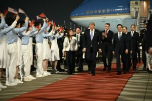 Trump afirma que China encomendará 200 aviões da Boeing