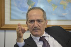 Aldo Rebelo diz que sua pré-candidatura à Presidência pelo DC está mantida