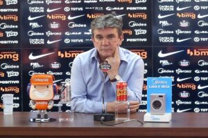 Ex-presidente, Andrés Sanchez é expulso do Corinthians após votação