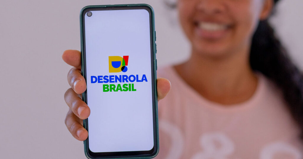 Endividados enfrentam instabilidade no Desenrola, e governo ainda discute regras para liberar FGTS