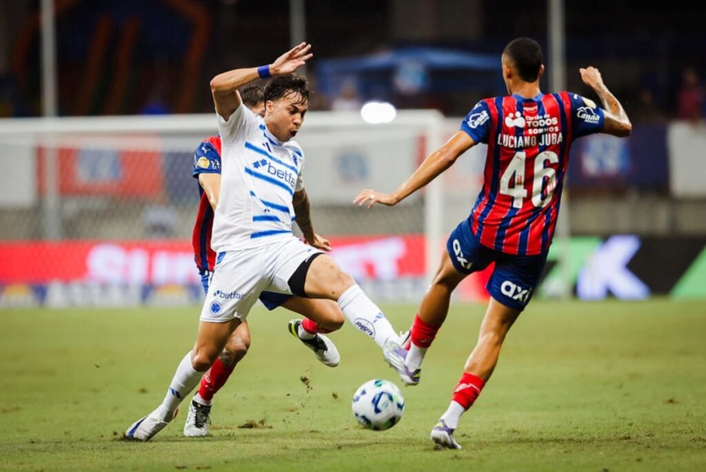 três jogos abrem a 15ª rodada neste sábado (9/5); confira