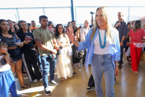 Escola no Itapoã Parque celebra cultura da paz com famílias