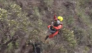 Mulher empurrada de penhasco em Minas Gerais recebe alta hospitalar