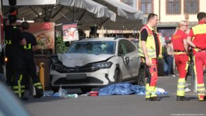 Carro atropela multidão e mata dois no centro de Leipzig, na Alemanha