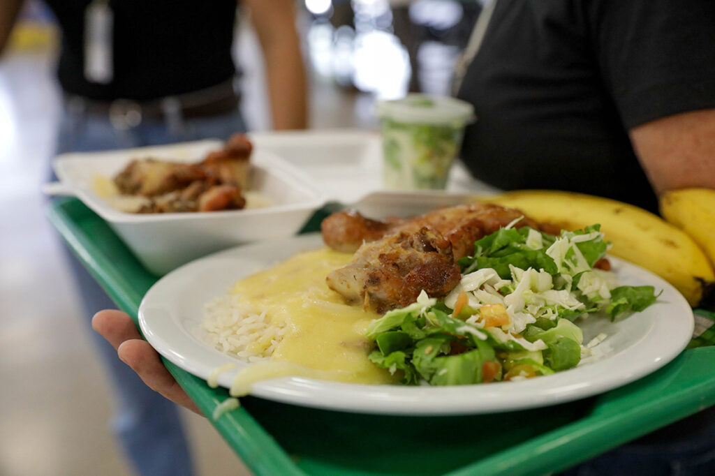 GDF amplia restaurantes comunitários e reforça combate à fome