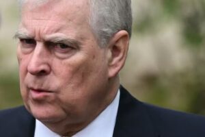 Polícia britânica analisa acusação de agressão sexual contra o ex-príncipe Andrew