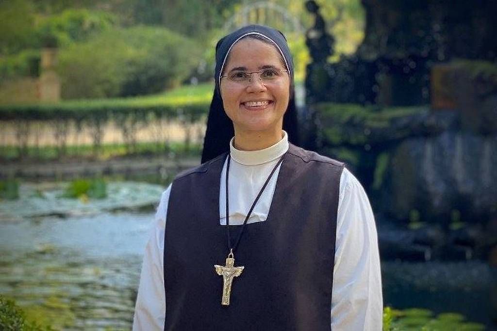 Freira brasileira morre afogada ao tentar salvar companheiras em praia da Sicília, no sul da Itália