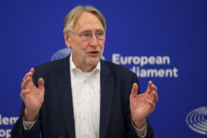UE: parlamentar diz que acordo sobre tratado comercial com EUA está ao alcance ainda este mês