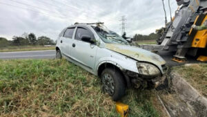 Homem é preso após capotar carro com a filha por não aceitar fim de relação