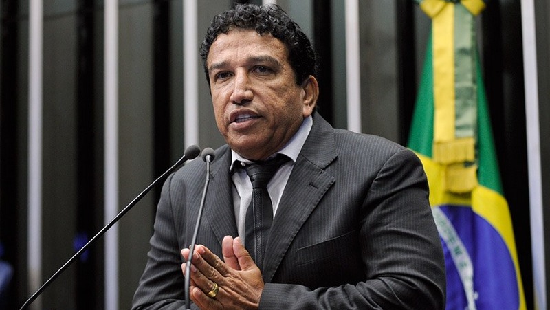 Magno Malta relembra CPI da Pedofilia e alerta pais sobre abuso