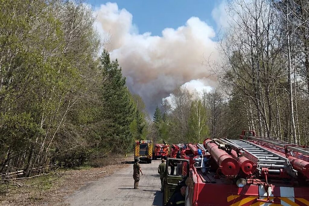 Queda de drone provoca grande incêndio florestal na área de exclusão de Chernobyl