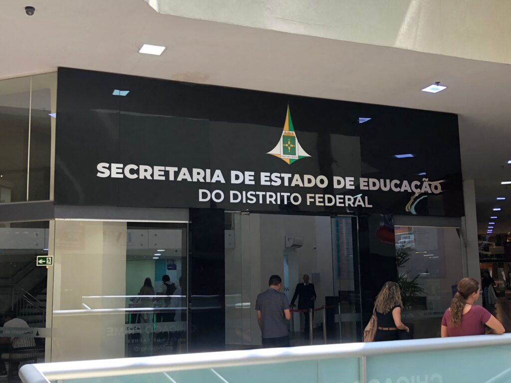 Escolas e regionais de ensino receberam quase R$ 92,5 milhões