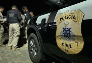 Pai é preso suspeito de abusar da filha de 10 anos com ajuda do filho adolescente na Bahia