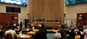 Câmara Legislativa aprova pacote de projetos