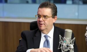 Ressarcimos mais de 4,5 milhões de beneficiários fraudados do INSS, diz ministro da Previdência