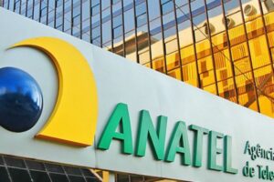 Leilão de frequência da Anatel movimenta R$ 23 mi em outorgas com participação de 4 empresas