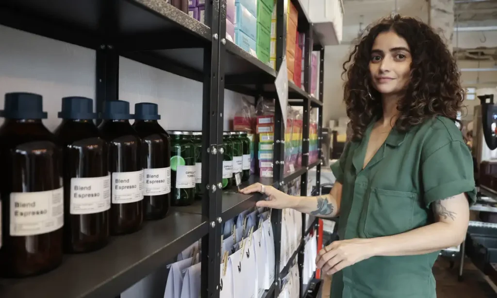 Escola de baristas em SP eleva faturamento 35% com escala 4×3