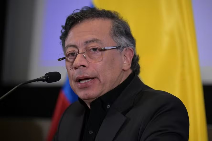 Presidente colombiano denuncia ‘suicídio’ de migrante em centro de detenção do ICE nos EUA