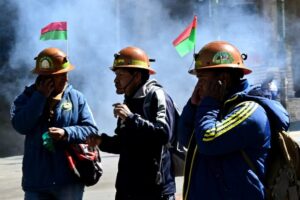 Governo da Bolívia chega a acordo com mineiros, mas outros protestos mantêm La Paz bloqueada