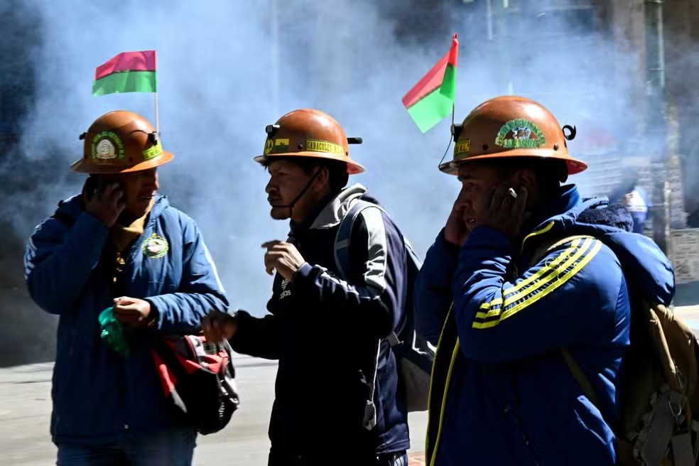 Governo da Bolívia chega a acordo com mineiros, mas outros protestos mantêm La Paz bloqueada