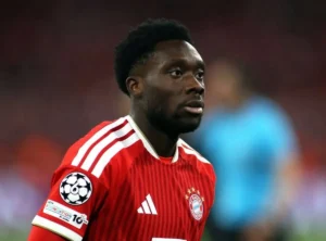 Bayern confirma lesão de lateral, que pode ficar fora da Copa do Mundo