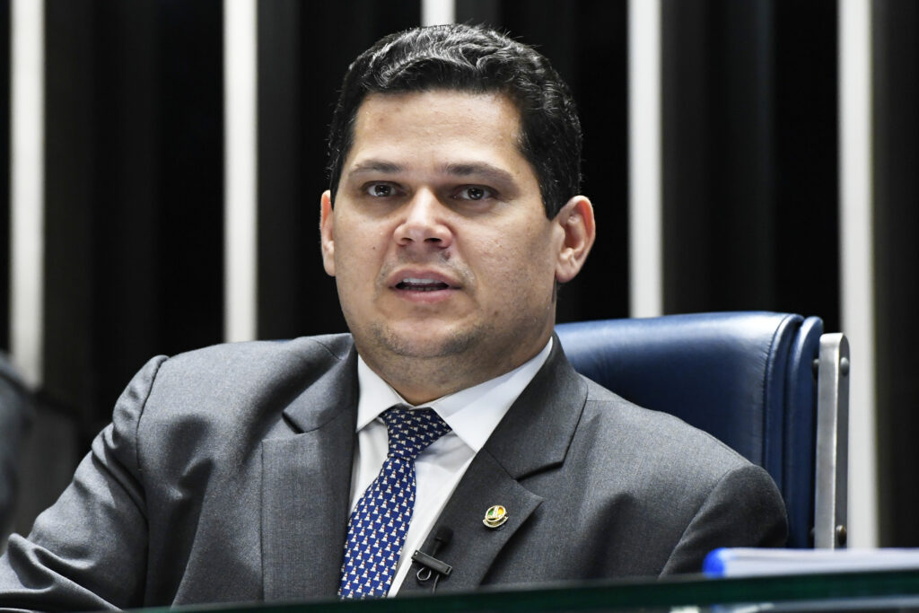 Congresso vota vetos da LDO sobre convênios com municípios