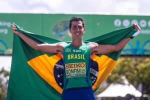 Caio Bonfim fatura bronze nos 10km do GP de marcha atlética em Madrí