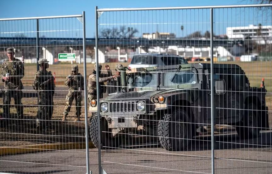 EUA anuncia um ano sem liberar imigrantes irregulares detidos na fronteira sul