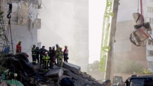 Rússia ameaça Kiev com novos ataques e pede que estrangeiros deixem a cidade