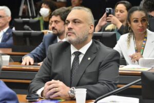 Deputado Marcos Tavares é eleito presidente da Comissão de Trabalho da Câmara